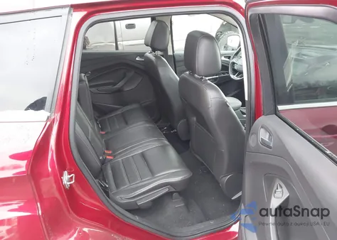 2017 Ford Escape Titanium z USA, uszkodzony, nr VIN 1FMCU9JD6HUA30708